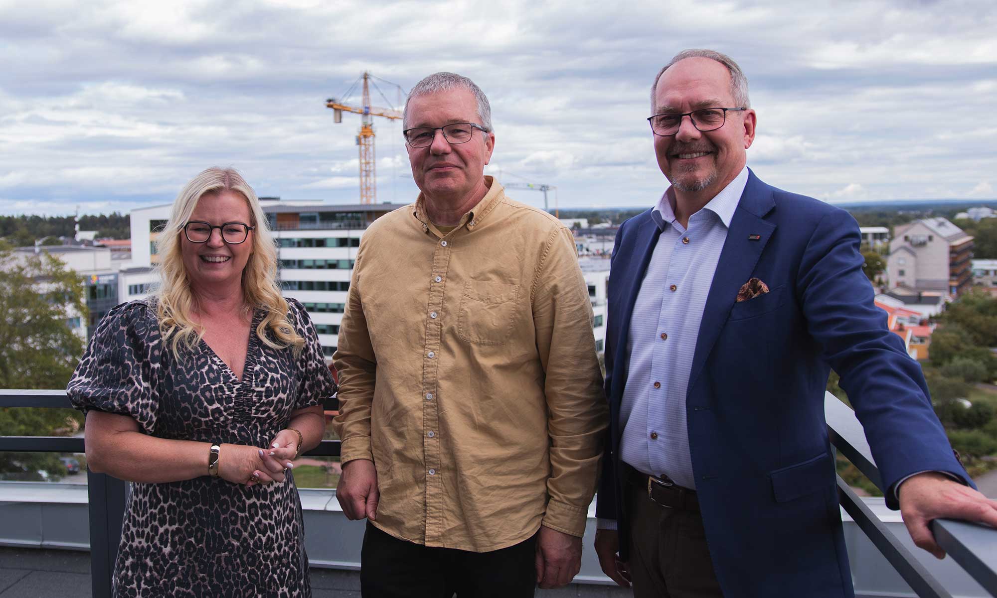 Liselotte J Sterneborn ordförande i Sparbanksstiftelsen Skaraborg, Ingi Jonasson VD Science Park Skövde, Patrik Meijer VD Sparbanken Skaraborg 